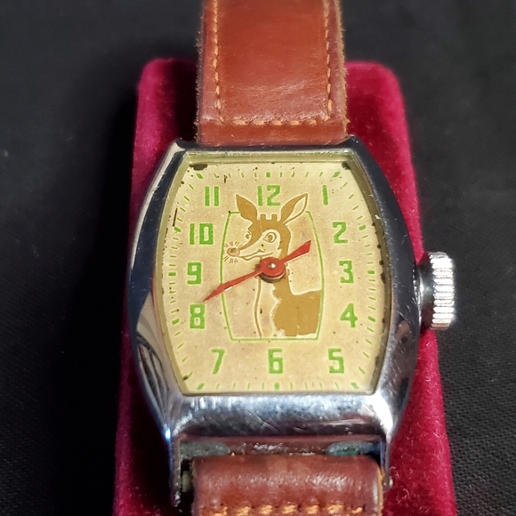 1947 Ingram, Rudolph the Red Nosed Reindeer Watch - Picture 1 of 4